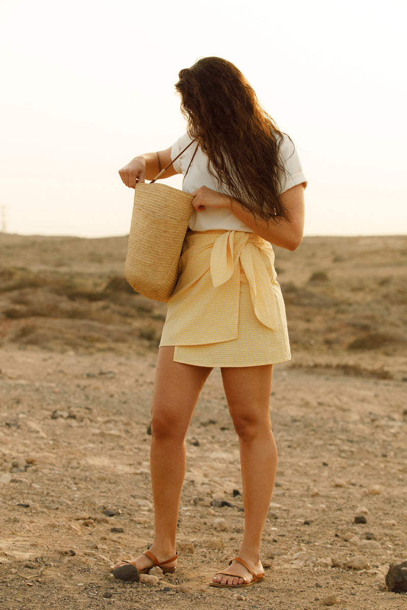 anja prêt à porter la jupe grandiose vichy jaune shooting photo