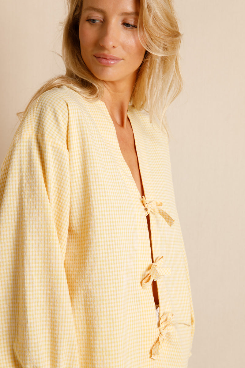 anja ready to wear the sumptuous blouse vichy yellow close-up