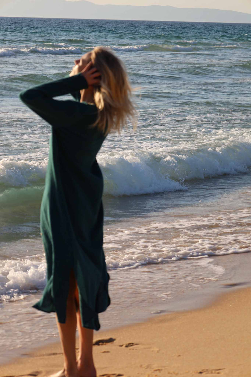 anja prêt à porter dress l'essentielle fir green campaign photo