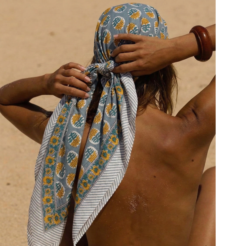 Le Paréo - Imprimé Fleurs - Gris