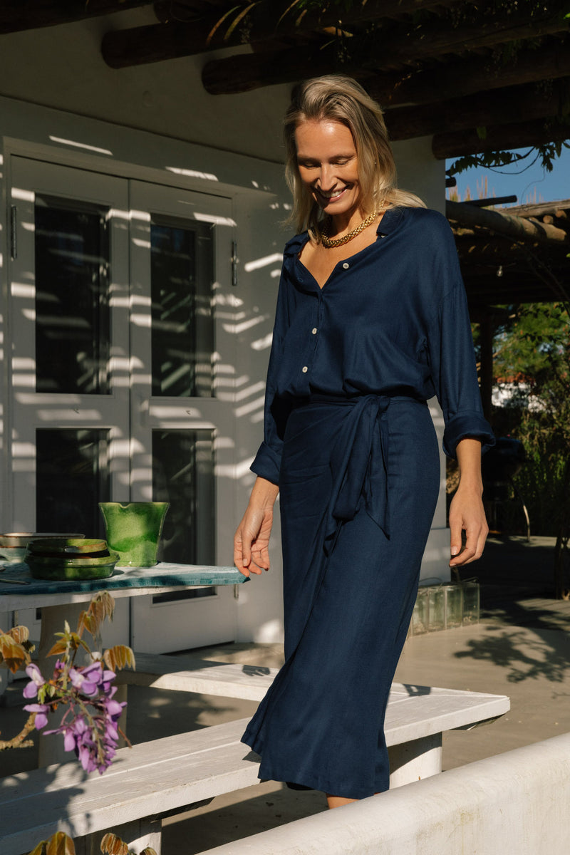 anja prêt à porter skirt l'impertinente navy photo shooting