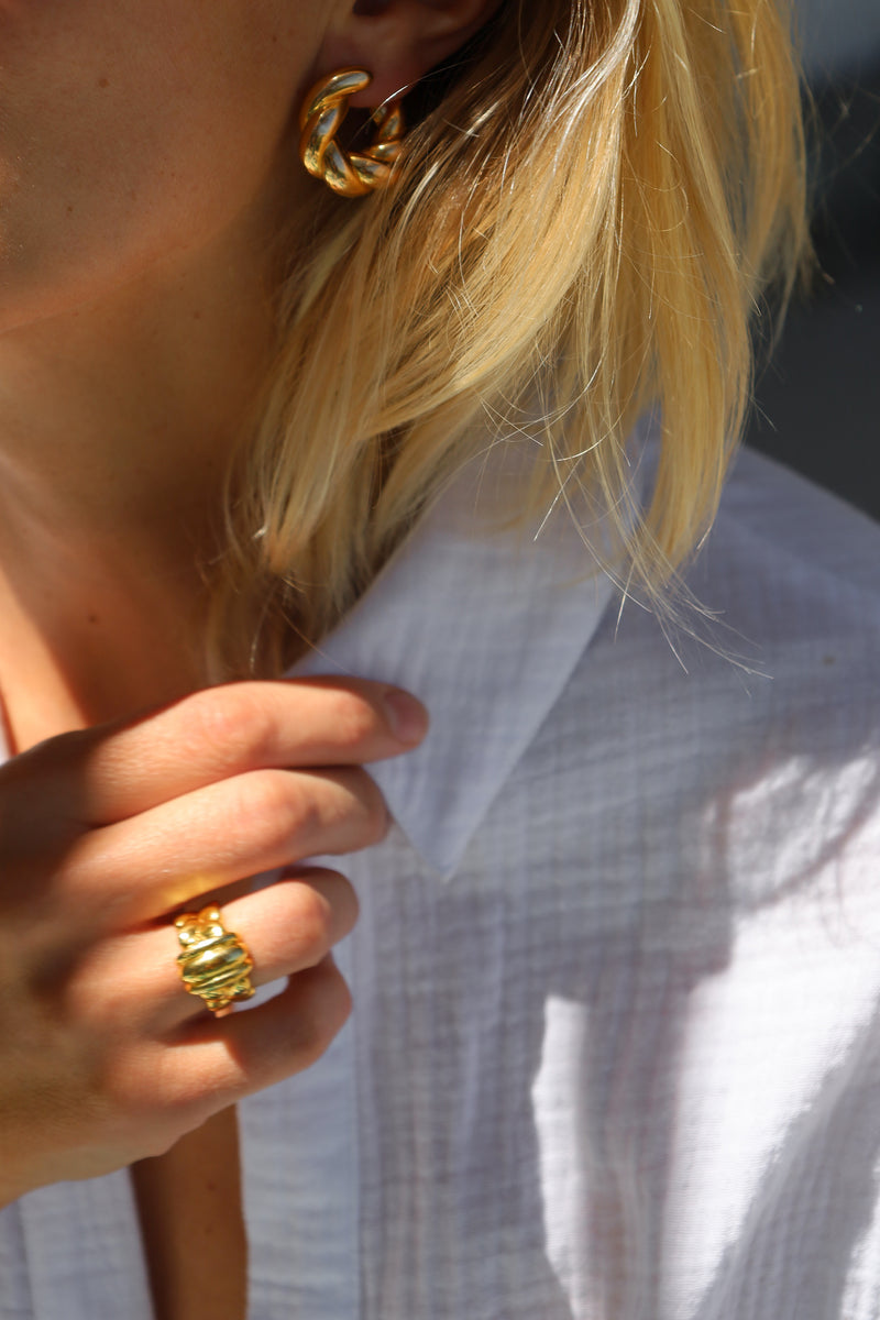 anja x daphine ring isa or shooting photo